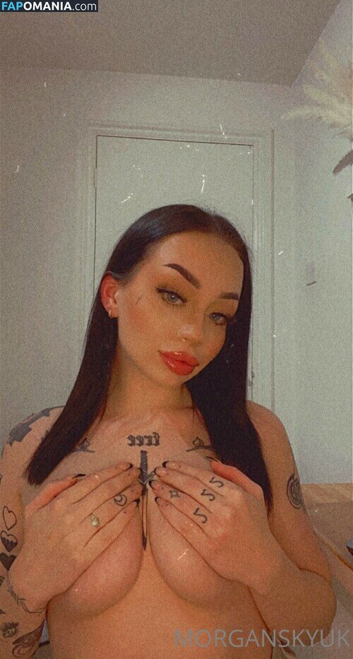 Morgan Sky / morganskyuk / morganskyx Nud OnlyFans  Fotografie scursă #1
