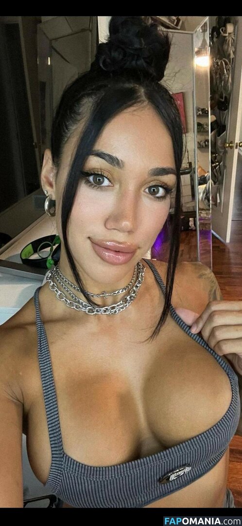 MoriahJadea / momosja / moriah jadea Nud OnlyFans  Fotografie scursă #14