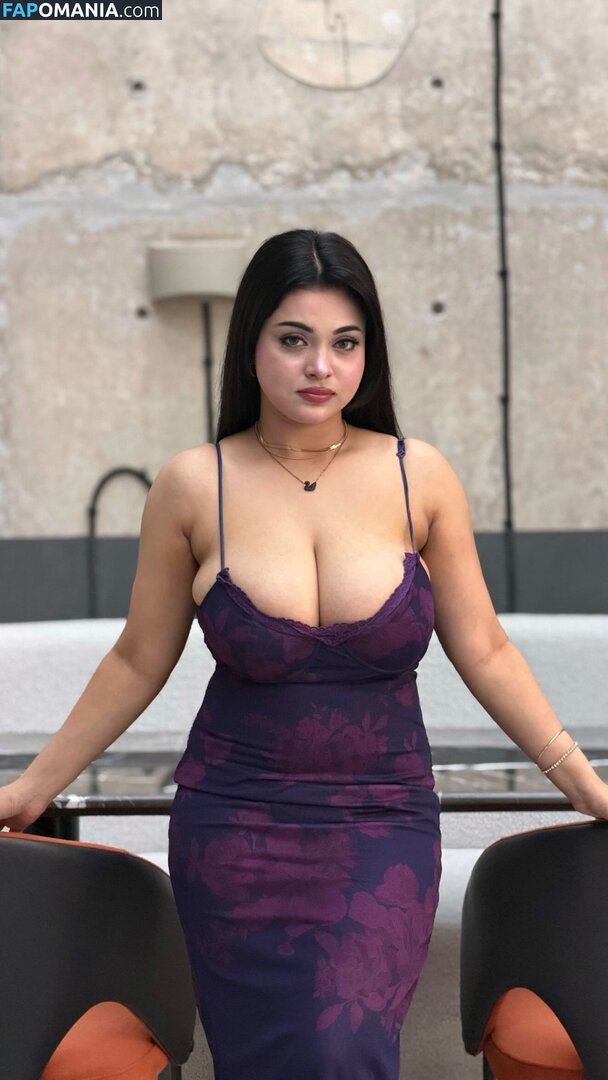 mumtahinaaa_ Nud OnlyFans  Fotografie scursă #3