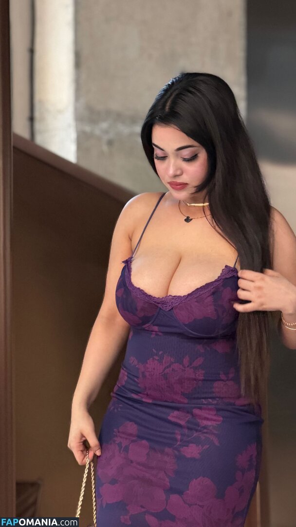 mumtahinaaa_ Nud OnlyFans  Fotografie scursă #15