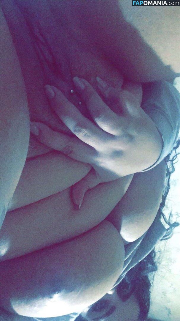 Lola Erotica / Muvagawd / Thundahgawdess / moneyangelmo / muvagawdd Nud OnlyFans  Fotografie scursă #1