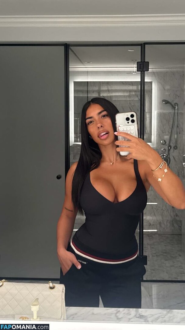 Mya Mills / https: / myamills / myamills9 Nud OnlyFans  Fotografie scursă #2