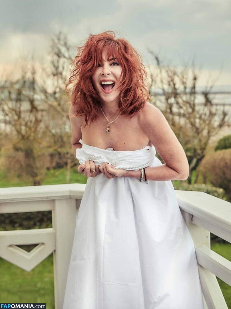 Mylene Farmer / mylene.farmer.official Nud OnlyFans  Fotografie scursă #3