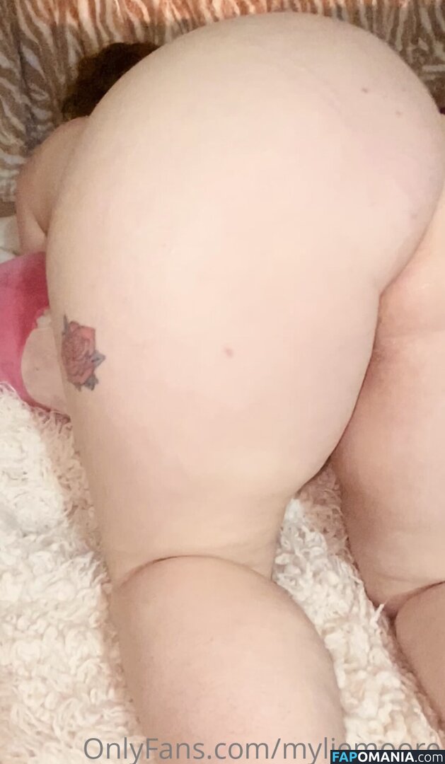 Mylie Moore / myliemoore / myliemoorepawg Nud OnlyFans  Fotografie scursă #2
