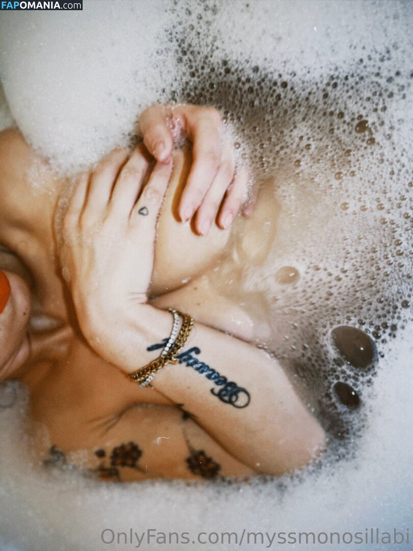 mss_mina / myssmonosillabi Nud OnlyFans  Fotografie scursă #9