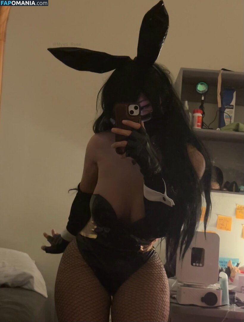 mysti_ruse_ Nud OnlyFans  Fotografie scursă #9