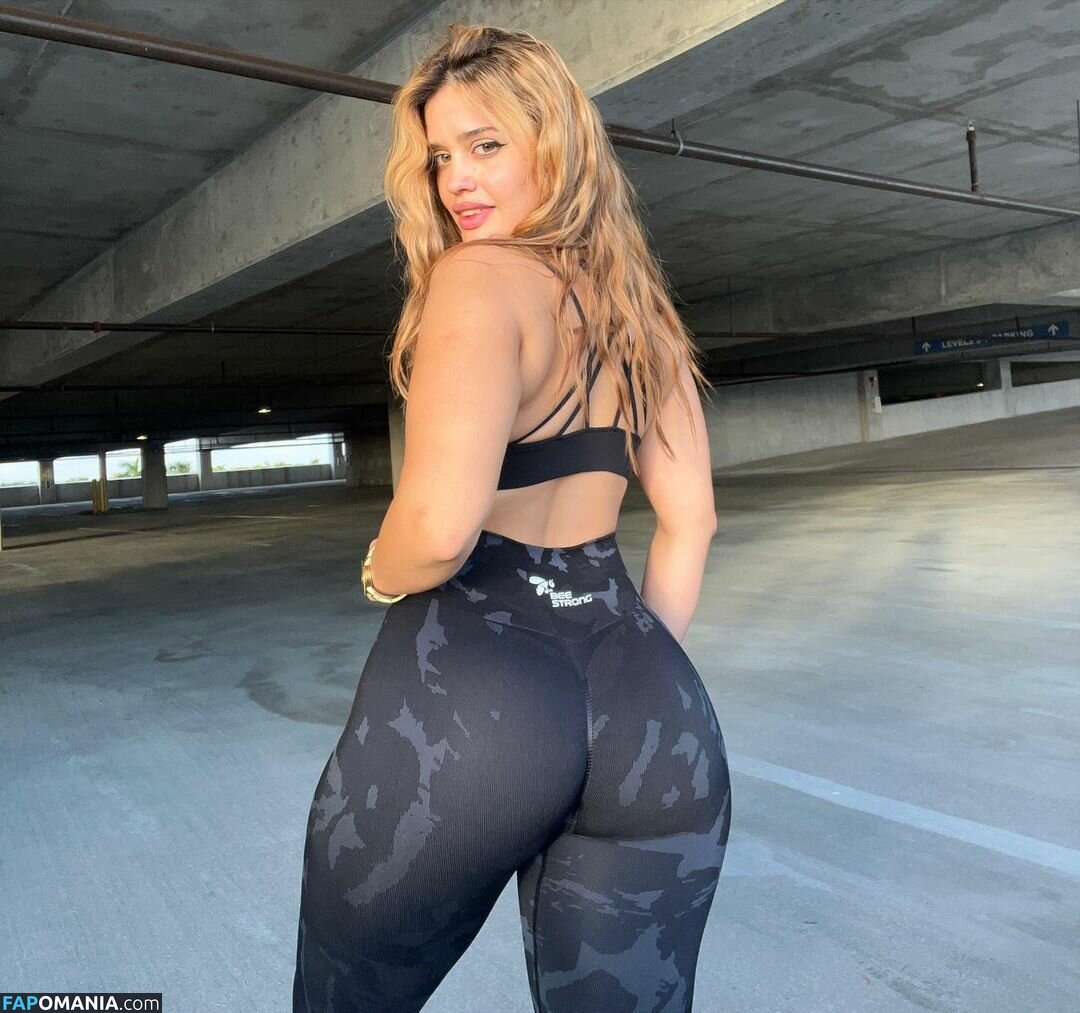 Nadia G / nadia_g / nadiagstar Nud OnlyFans  Fotografie scursă #171