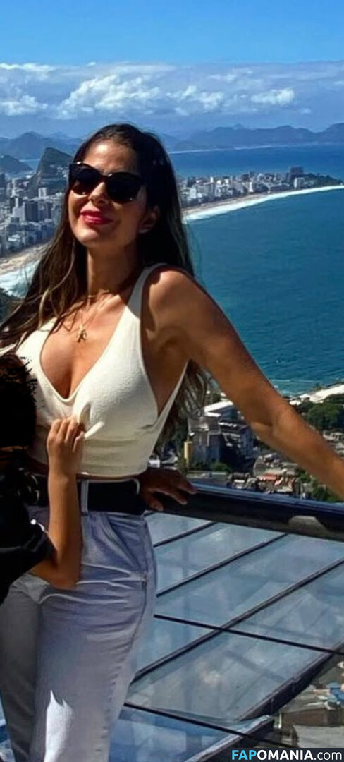 Naira Avila / nairaavila Nud OnlyFans  Fotografie scursă #16