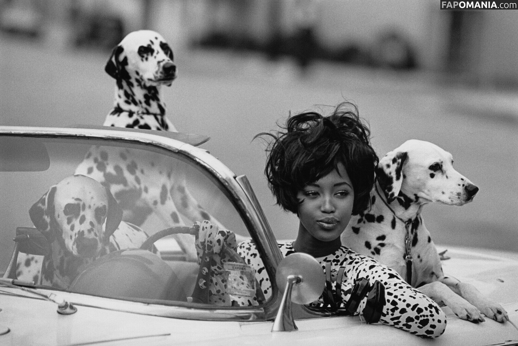 Naomi Campbell / misscampbell / naomi Nud OnlyFans  Fotografie scursă #1
