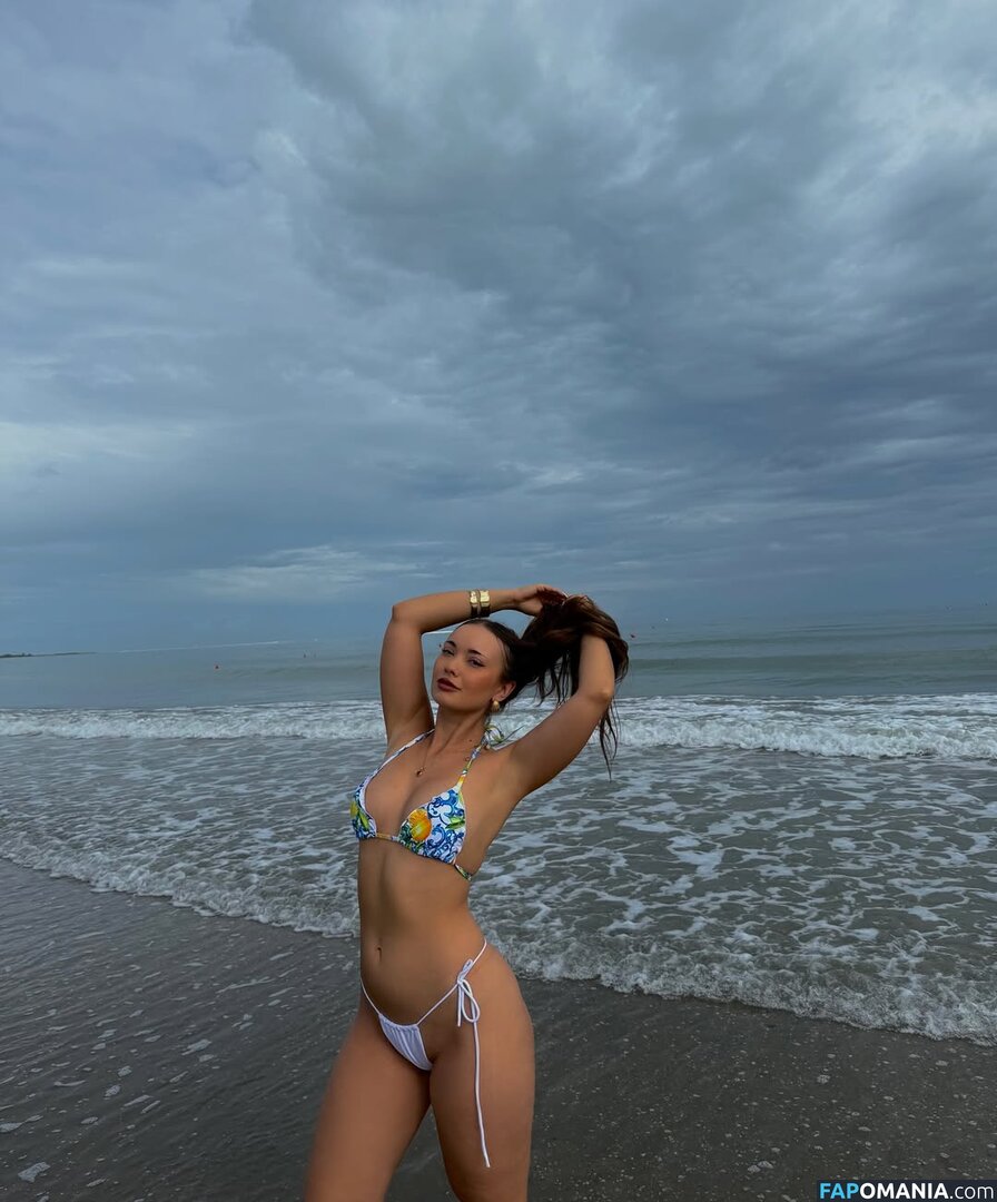 lunaabaabe / naomy_jakab Nud OnlyFans  Fotografie scursă #3