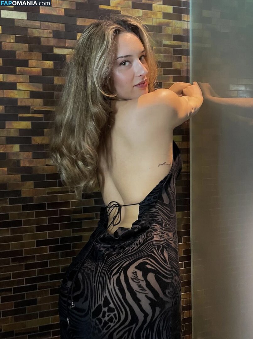 nathalie.lkh Nud OnlyFans  Fotografie scursă #2