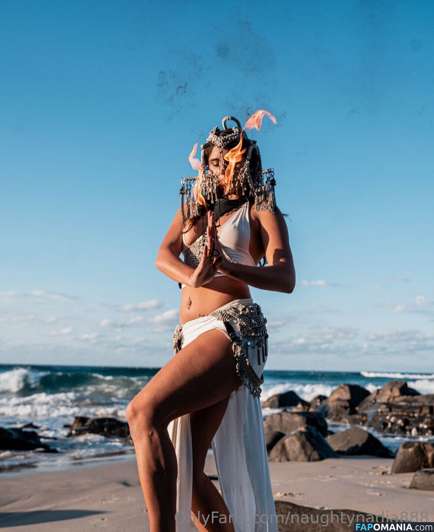 lil_suckulent / naughtynadia888 Nud OnlyFans  Fotografie scursă #14