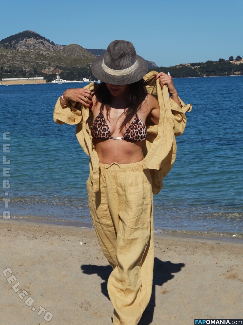 Nazan Eckes / nazaneckes Nud OnlyFans  Fotografie scursă #1