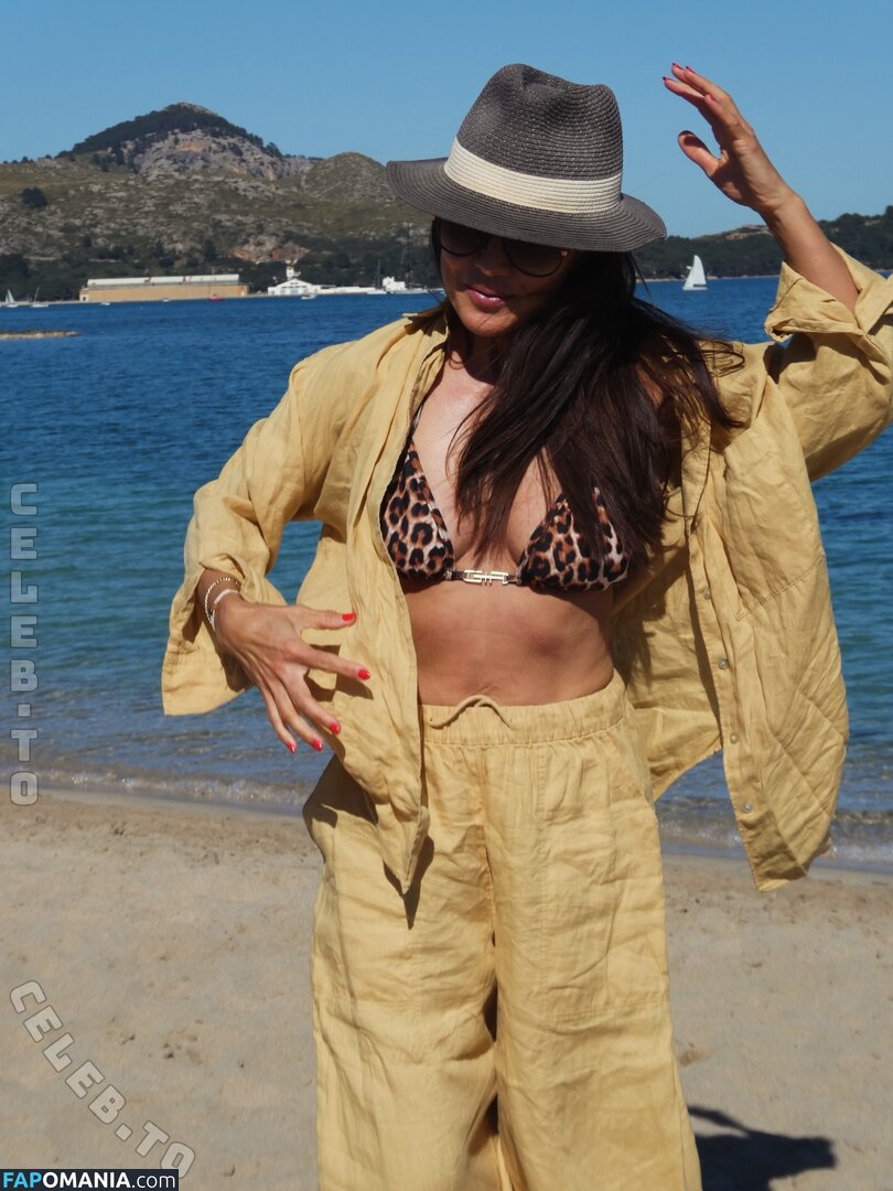 Nazan Eckes / nazaneckes Nud OnlyFans  Fotografie scursă #5