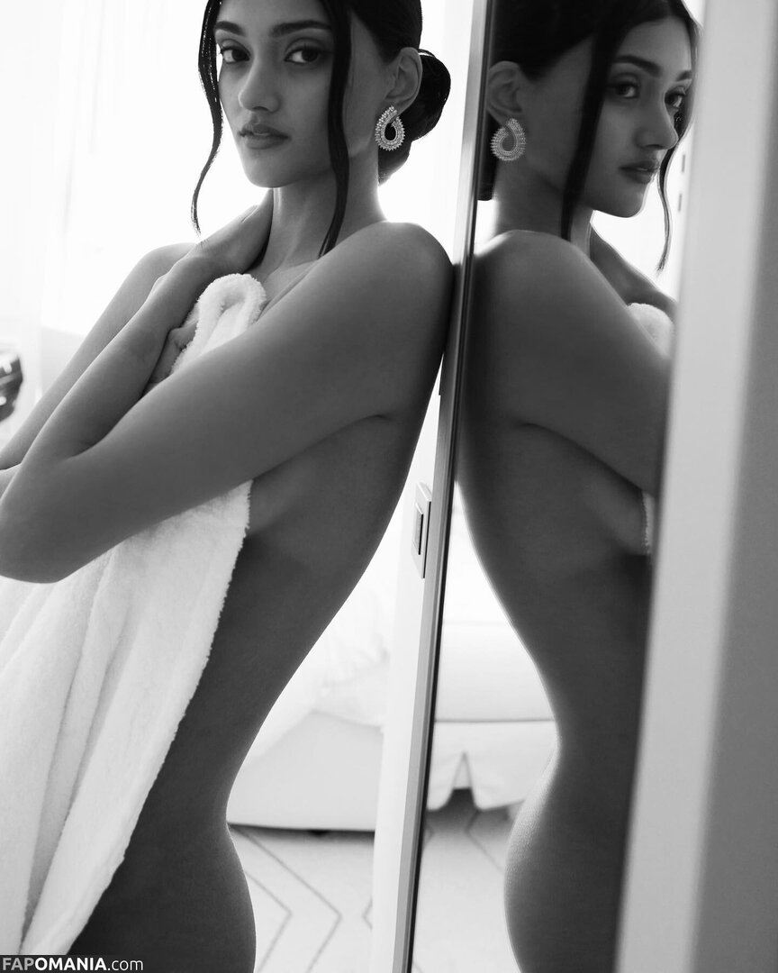 Neelam Kaur Gill / neelamkg Nud OnlyFans  Fotografie scursă #1