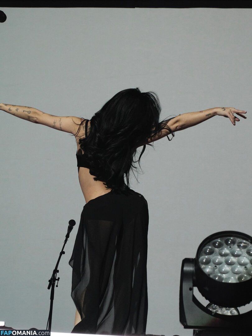 Nessa Barrett / Nessaabarrett / https: / nessabarrett Nud OnlyFans  Fotografie scursă #105