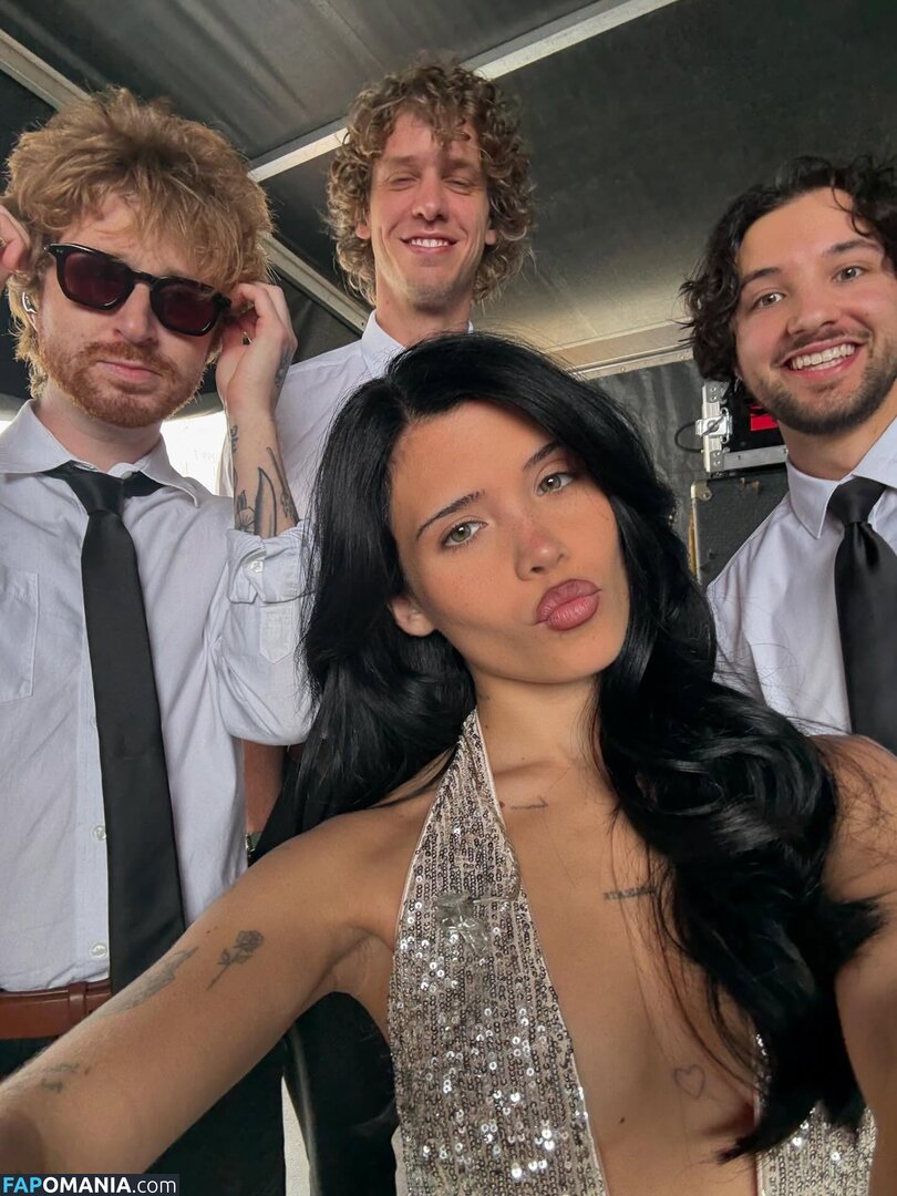 Nessa Barrett / Nessaabarrett / https: / nessabarrett Nud OnlyFans  Fotografie scursă #111