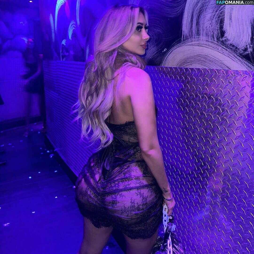 mskittycattt / nfornicolee / niccoolee_xo Nud OnlyFans  Fotografie scursă #2