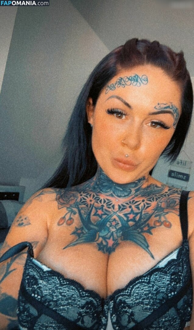 Nine Dienchen / nine_dinchen_official / ninedinchen Nud OnlyFans  Fotografie scursă #60