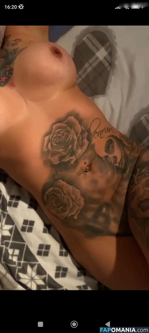 Nine Dienchen / nine_dinchen_official / ninedinchen Nud OnlyFans  Fotografie scursă #81