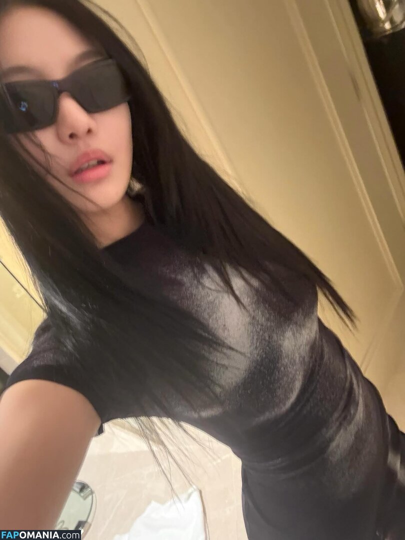 Ningning (æspa / aespa / imnotningning / littlechopper Nud OnlyFans  Fotografie scursă #211