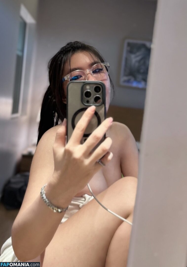 Mika / Niparat Konyai / mikahoney / mikanaka9999 / mikapok99 Nud OnlyFans  Fotografie scursă #171