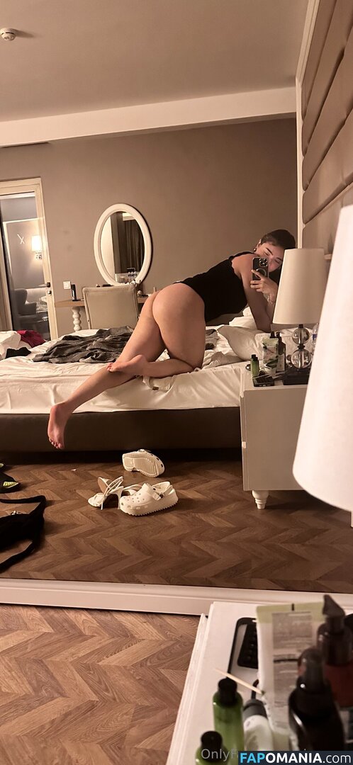 Nisa Kavak / nisakvk / nisanym Nud OnlyFans  Fotografie scursă #29