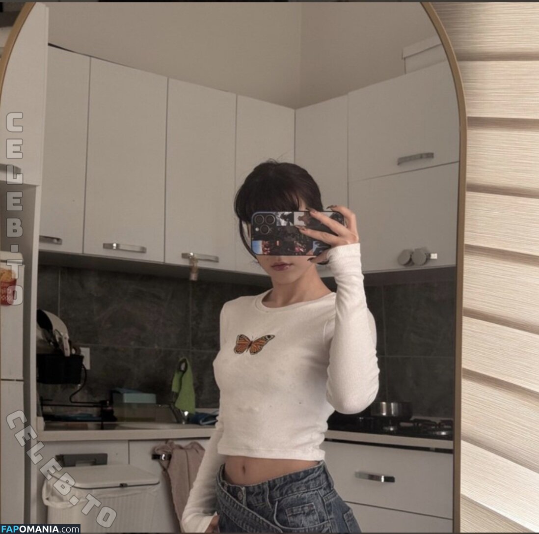 https: / notaysea Nud OnlyFans  Fotografie scursă #17