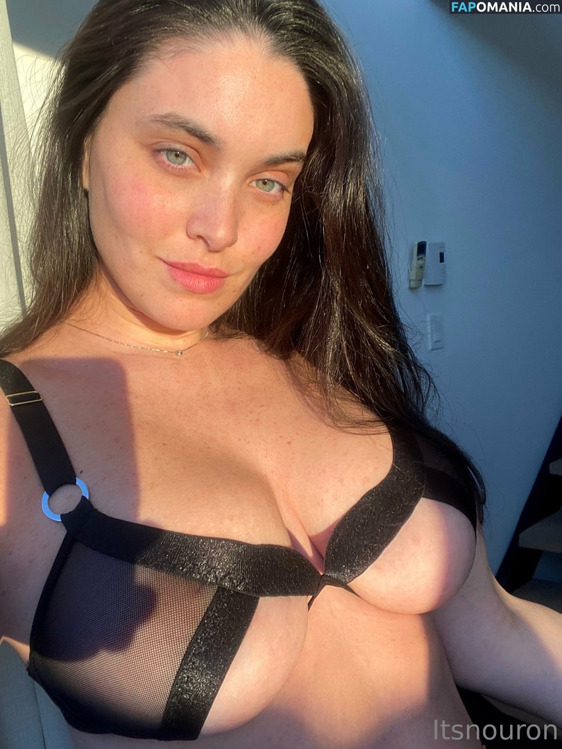 Nour Guiga / noor.g / nornaiysha / nour_guiga Nud OnlyFans  Fotografie scursă #55