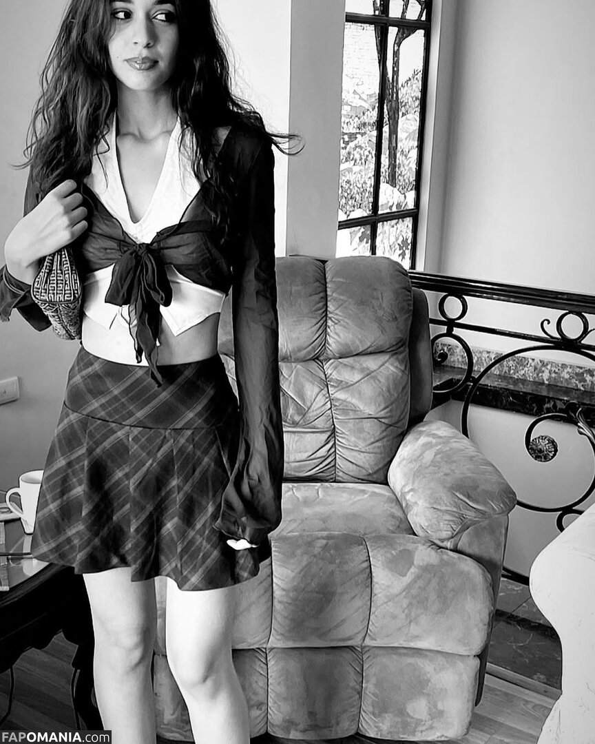 Nourine Abouseada / https: / nourineabouseada Nud OnlyFans  Fotografie scursă #15