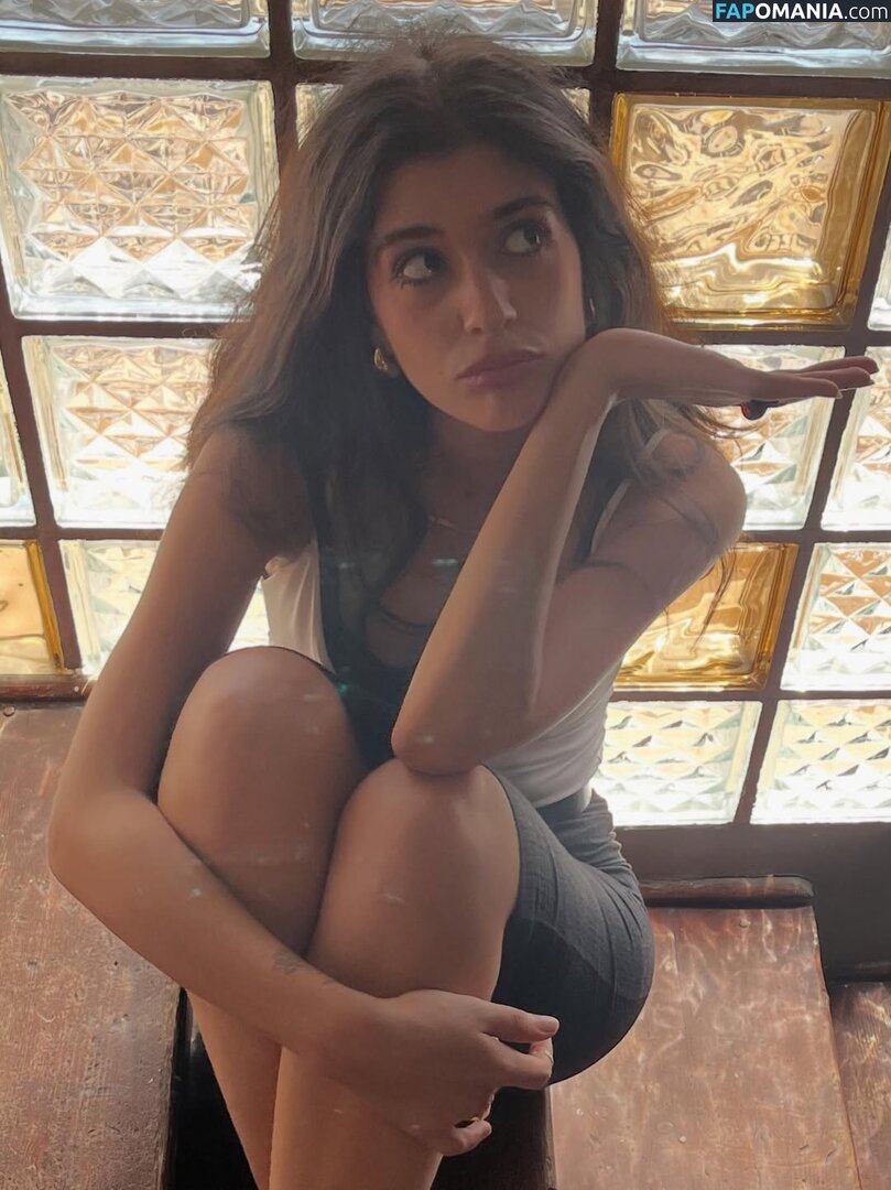 Nourine Abouseada / https: / nourineabouseada Nud OnlyFans  Fotografie scursă #17
