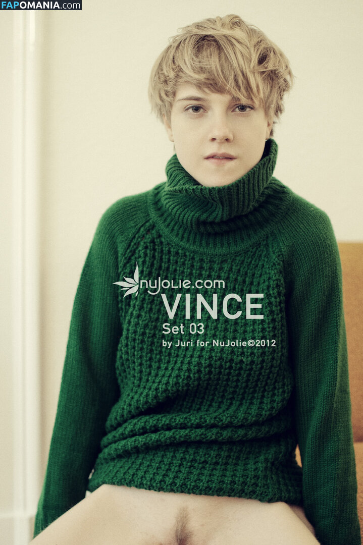 Nujolie / katha_rina / ninahierba Nud OnlyFans  Fotografie scursă #23