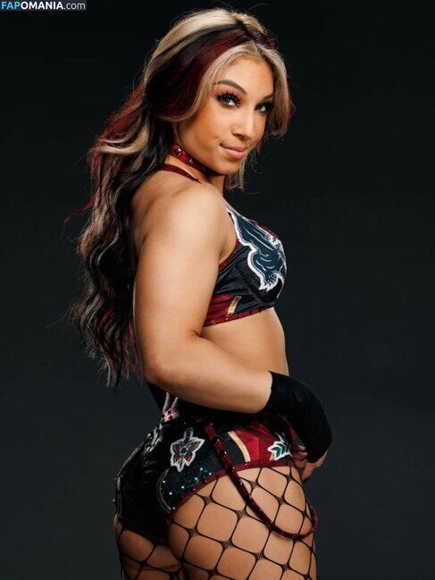 Nxt Thea Hail / https: / theahail_wwe Nud OnlyFans  Fotografie scursă #3