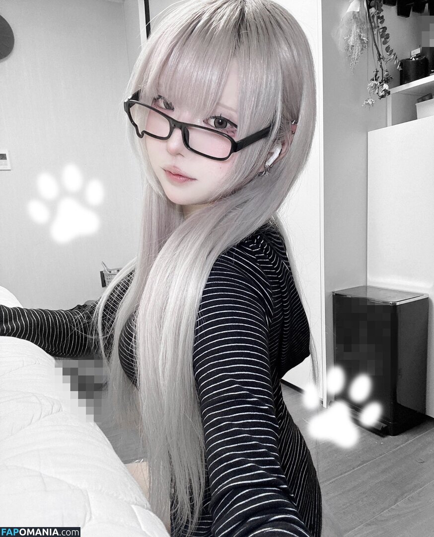 Nyo_nyenya / cjw010615 / cjw010615... / https: / moemoedevil_rain / moemoedevil_rain... / nyonye_nya Nud OnlyFans  Fotografie scursă #25
