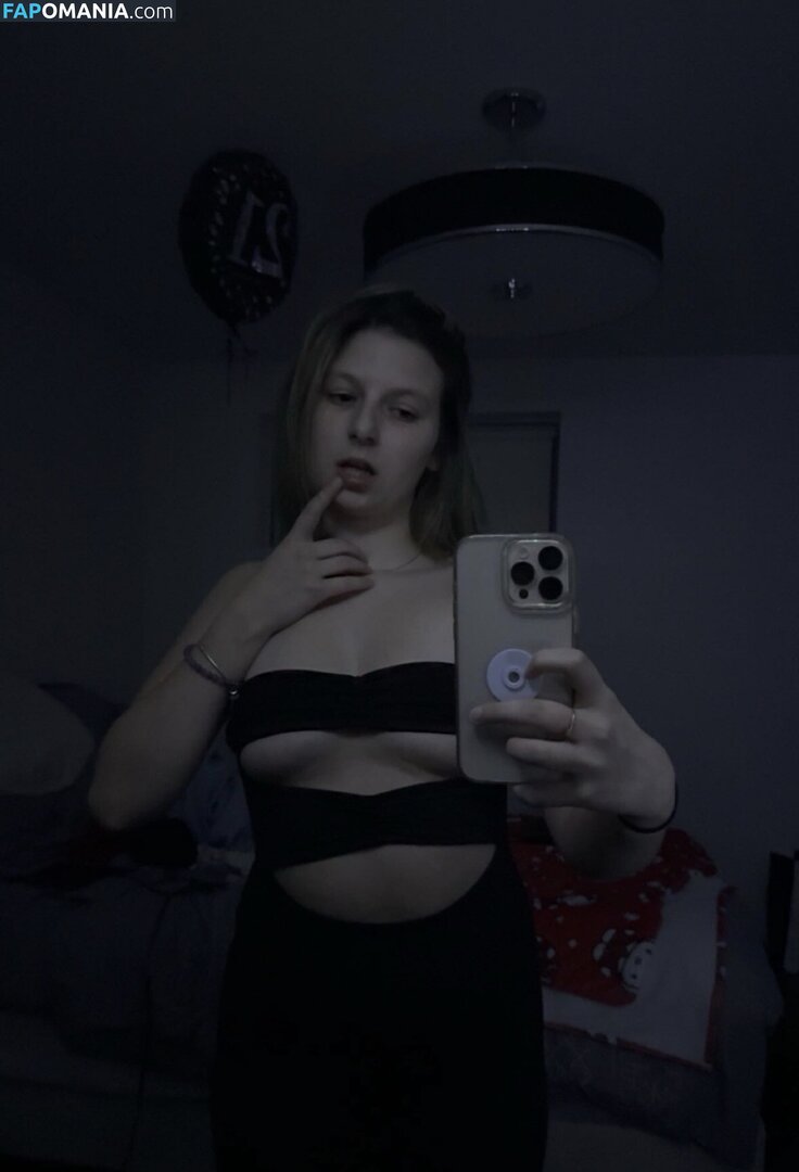 Oceanne Bergeron / https: / oceane_bergeron / oceannexoxo / ocebergeron / ocebergeron... Nud OnlyFans  Fotografie scursă #14