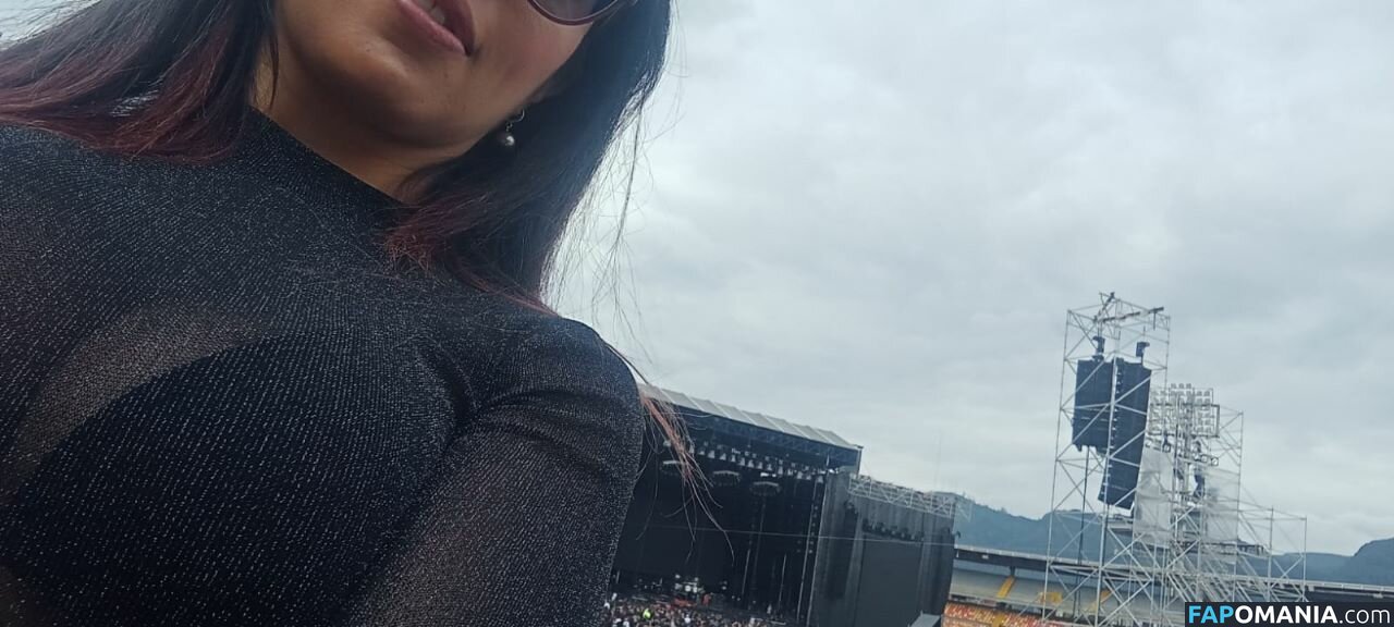 Officefacil / Vivi Becerra / vivi.v / vivi_officefacil / vivib0808 Nud OnlyFans  Fotografie scursă #45