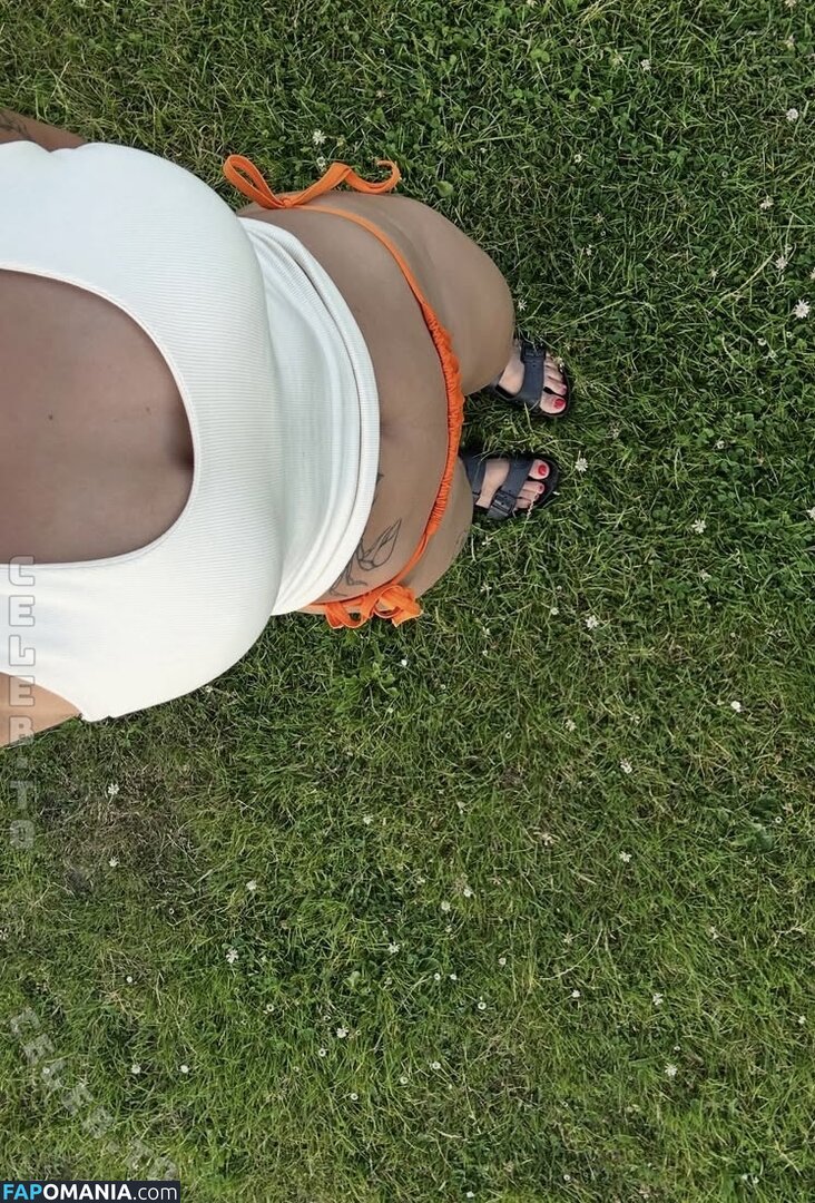 Ohneklamotte / yasmindouah Nud OnlyFans  Fotografie scursă #5