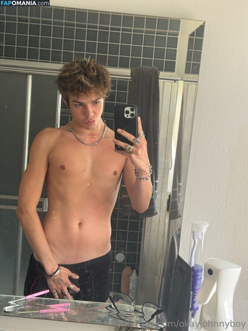 okayjohnnyboy / okjohnnyboy Nud OnlyFans  Fotografie scursă #32