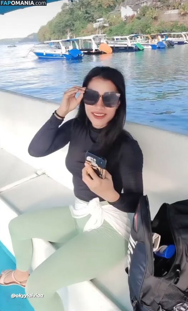Ceboloky / Oky Olivia / Okyyoliviaa / mastermarcelo5 / okyyloiviaa Nud OnlyFans  Fotografie scursă #3