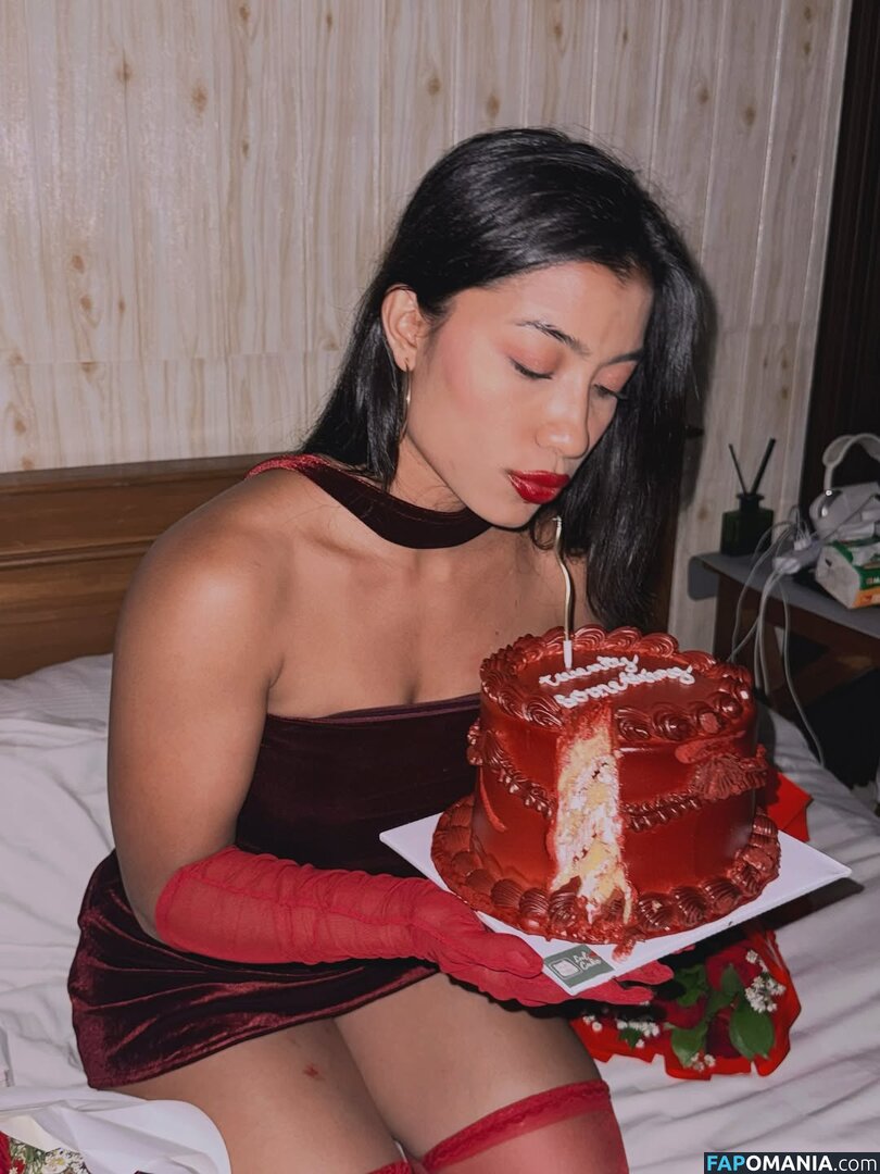 Ceboloky / Oky Olivia / Okyyoliviaa / mastermarcelo5 / okyyloiviaa Nud OnlyFans  Fotografie scursă #15