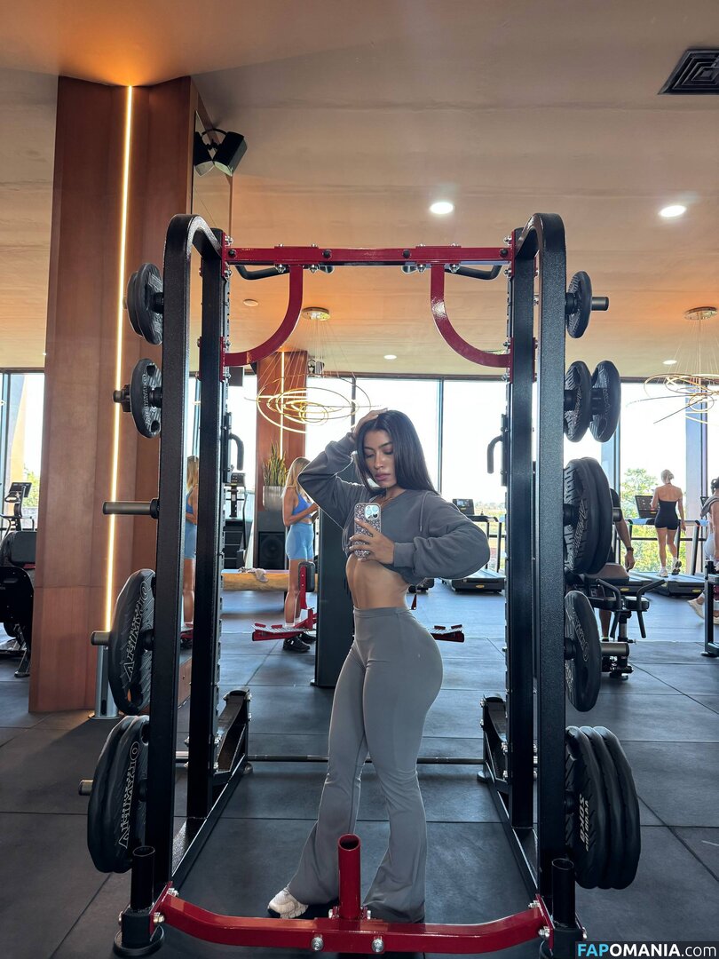 Ceboloky / Oky Olivia / Okyyoliviaa / mastermarcelo5 / okyyloiviaa Nud OnlyFans  Fotografie scursă #38