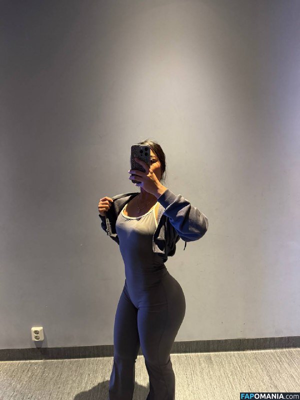 Ceboloky / Oky Olivia / Okyyoliviaa / mastermarcelo5 / okyyloiviaa Nud OnlyFans  Fotografie scursă #44