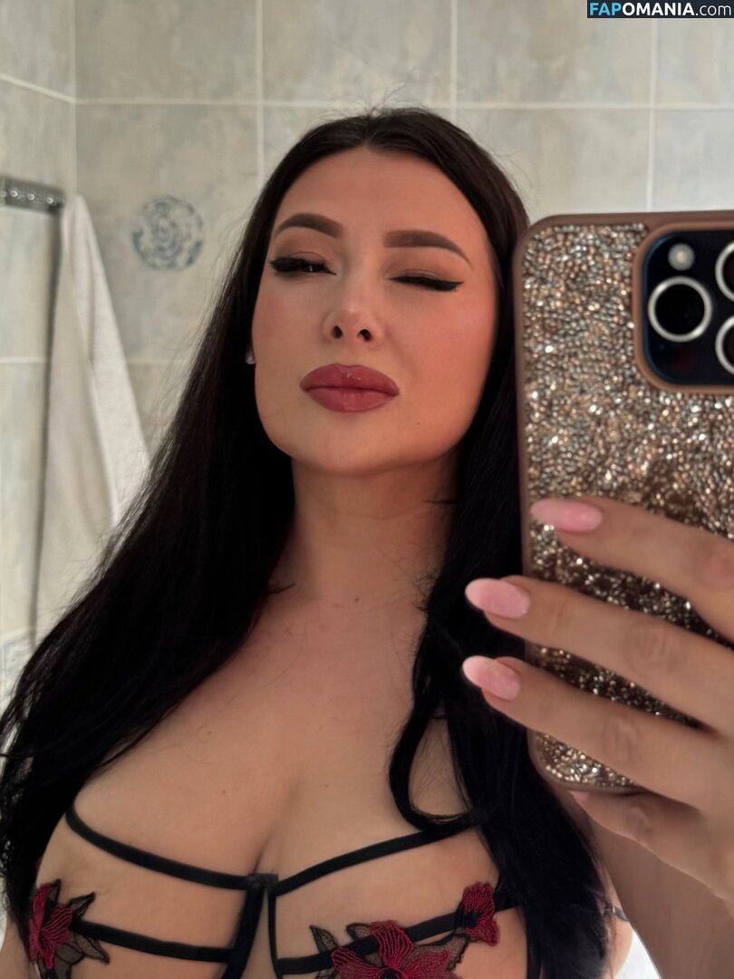 Olartery / Olartery1 / merriolya / olga goncharova Nud OnlyFans  Fotografie scursă #1