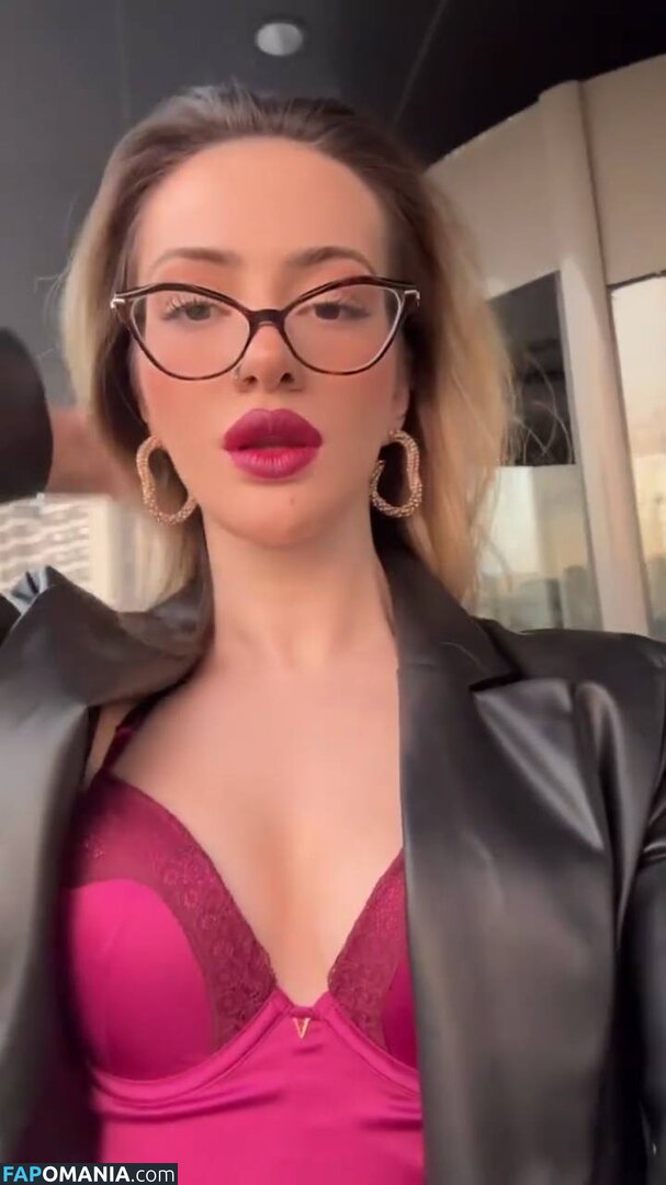 Oznur Guven / oz_nurunuz / oznurunuz / oznurunuzz Nud OnlyFans  Fotografie scursă #217