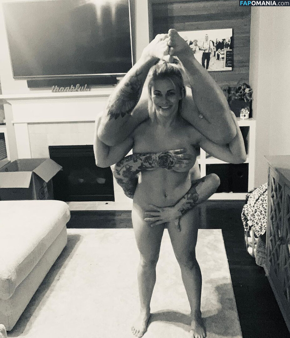 Pai VanZant Nud OnlyFans  Fotografie scursă #2