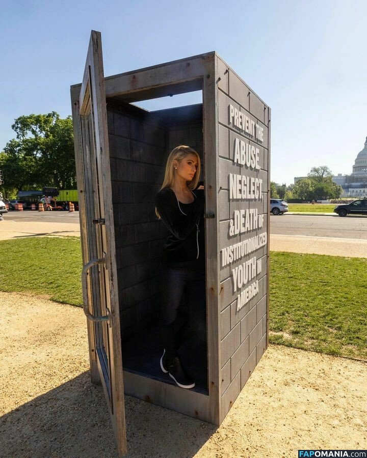 Paris Hilton Nud Fotografie scursă #83