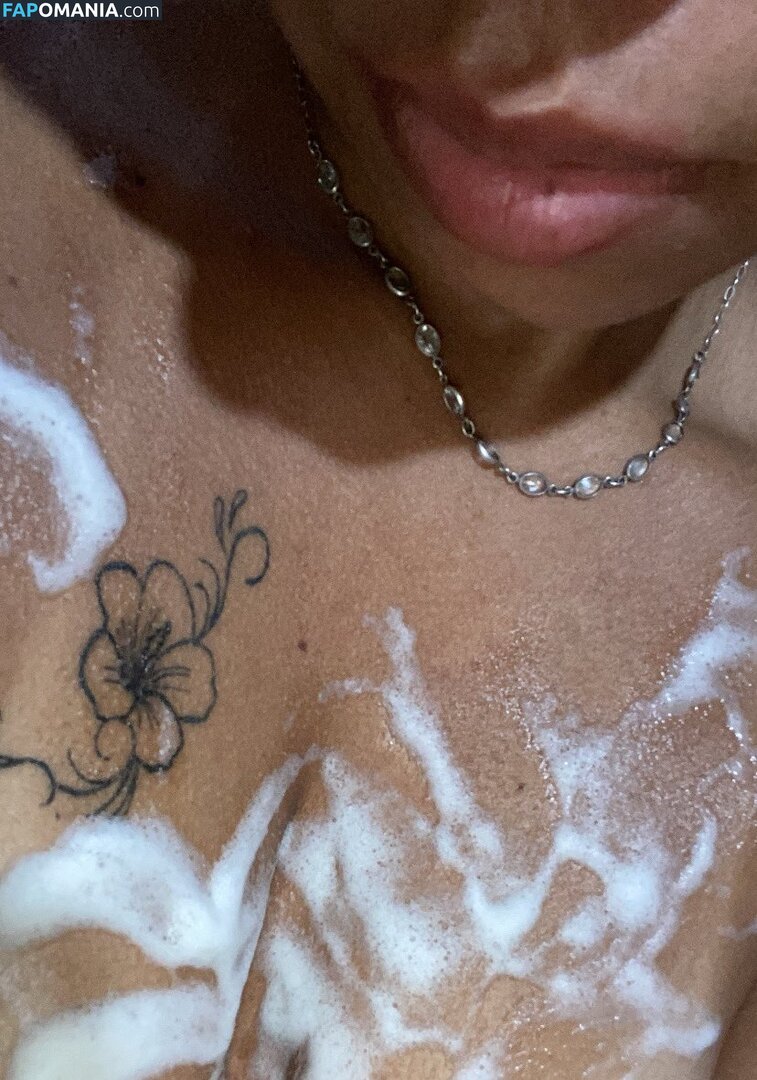 Patriny / patricia / patrinycachinhos Nud OnlyFans  Fotografie scursă #1