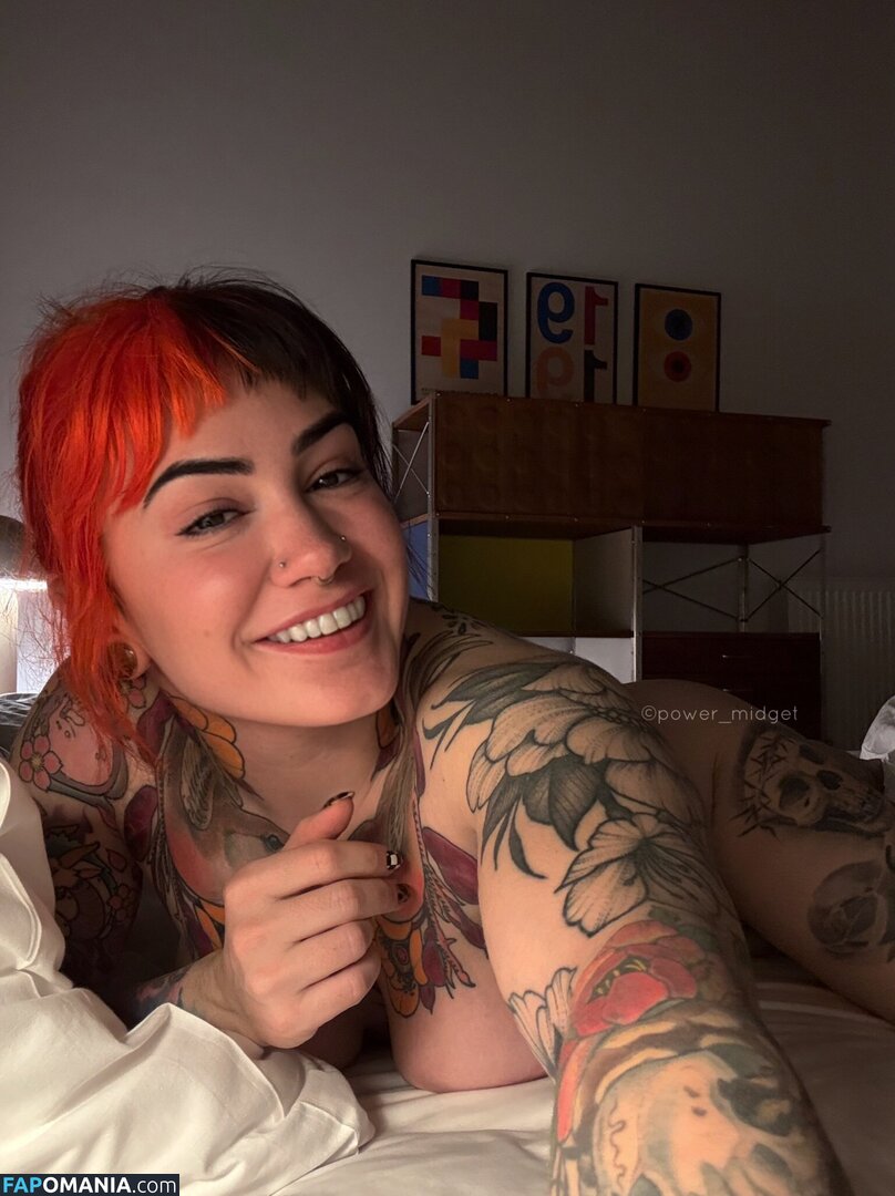 Peta Lloyd / Power_midget / petamargaretlloyd Nud OnlyFans  Fotografie scursă #8