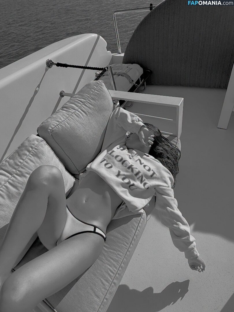 Brooklyn Rose / Emma Strickland / emma_strickland8400 / petite.princessxo Nud OnlyFans  Fotografie scursă #3