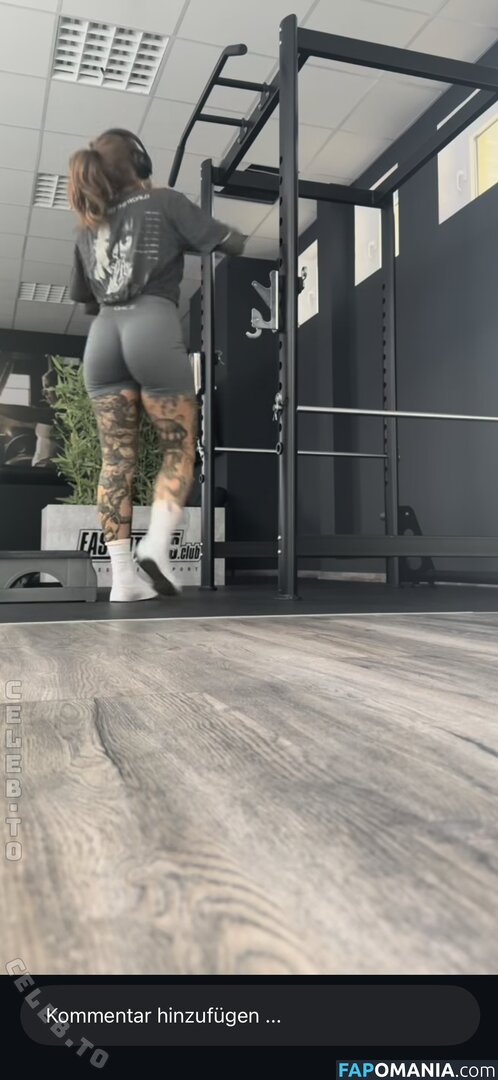 Petra Siebeck / flashinglines / redtatbabe Nud OnlyFans  Fotografie scursă #2